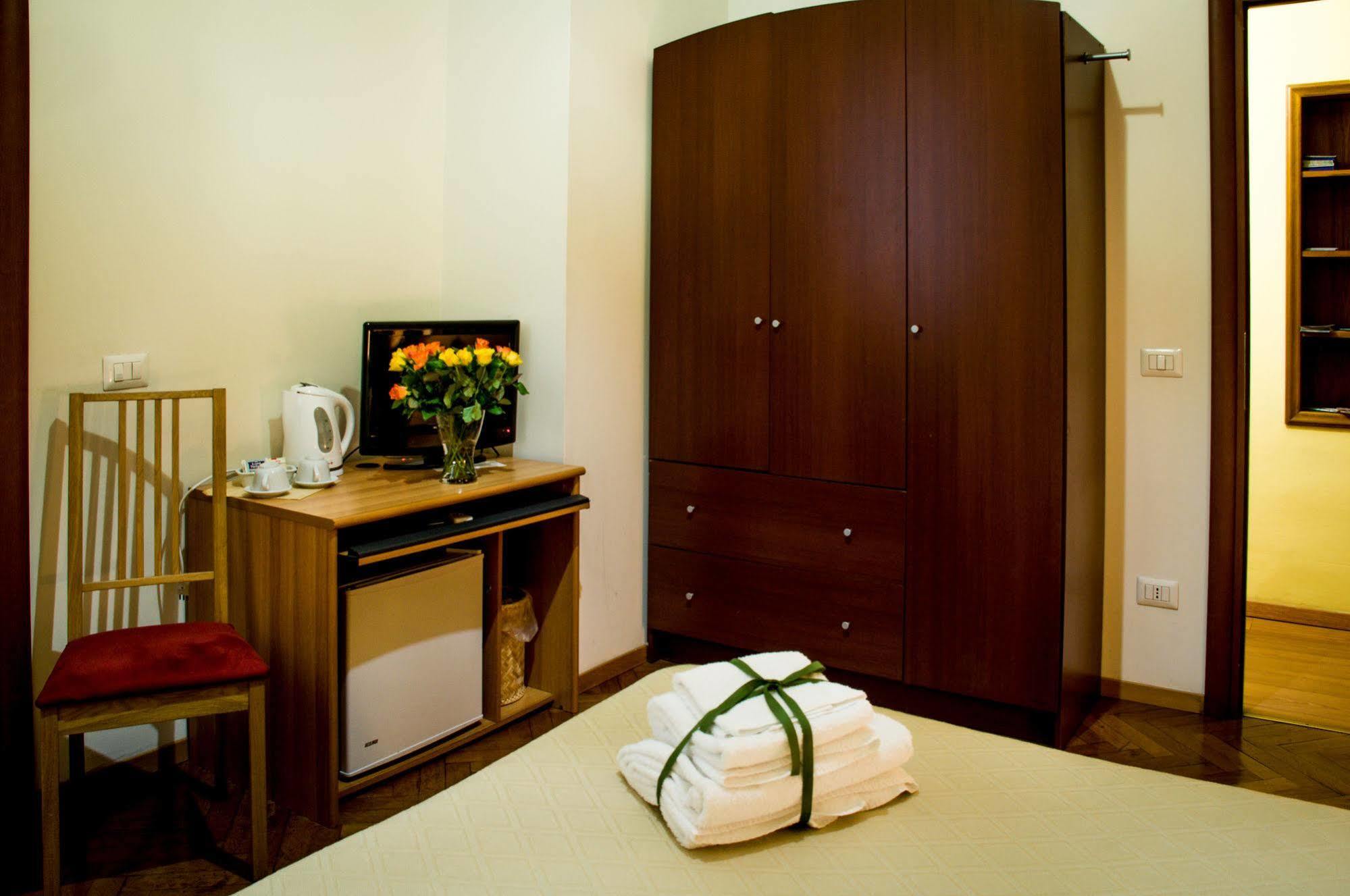 Residenza Betta Bed & Breakfast ฟลอเรนซ์ ภายนอก รูปภาพ