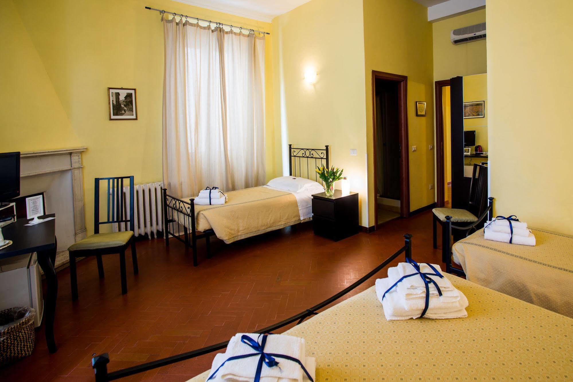 Residenza Betta Bed & Breakfast ฟลอเรนซ์ ภายนอก รูปภาพ