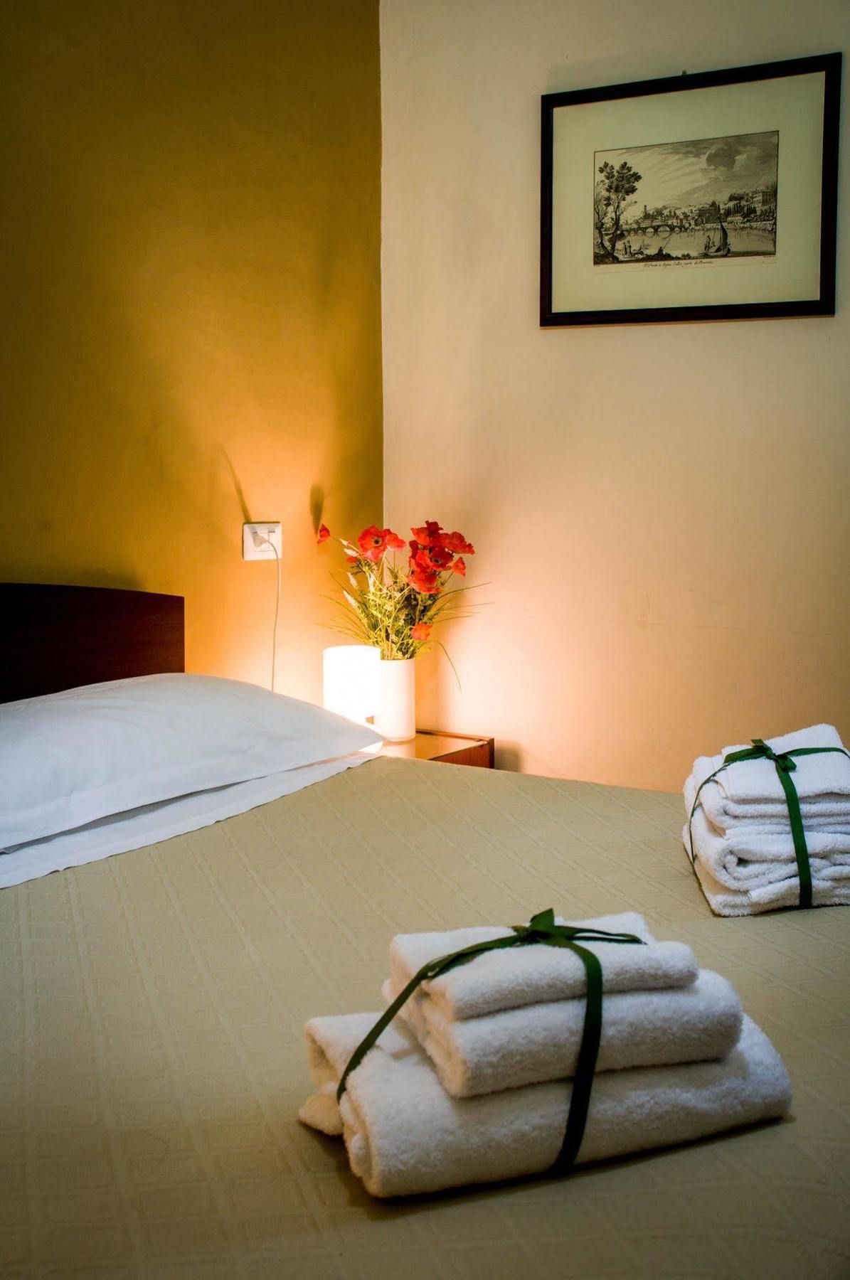 Residenza Betta Bed & Breakfast ฟลอเรนซ์ ภายนอก รูปภาพ