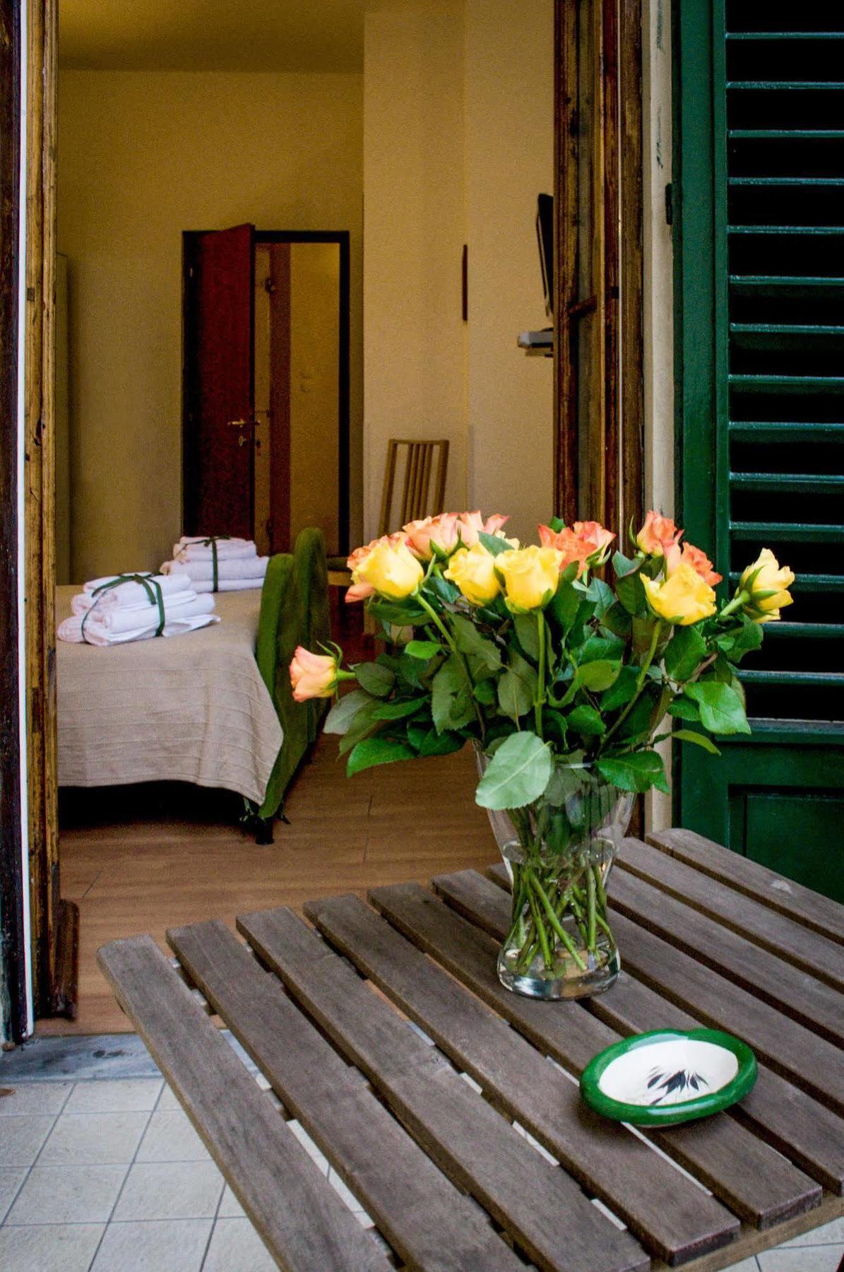 Residenza Betta Bed & Breakfast ฟลอเรนซ์ ภายนอก รูปภาพ